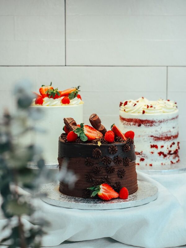 Red Velvet con fresas